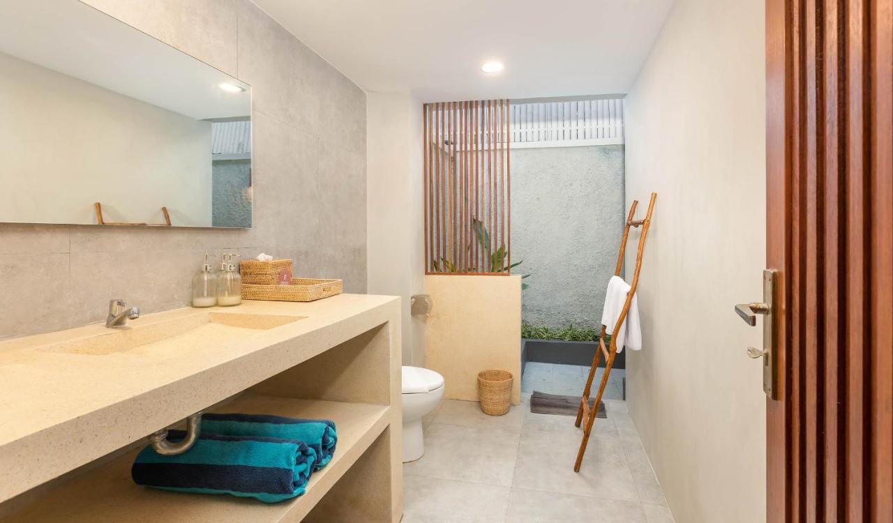 Ku Villas Kuta  Zewnętrze zdjęcie